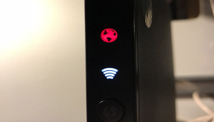Verizon Router Red Globe